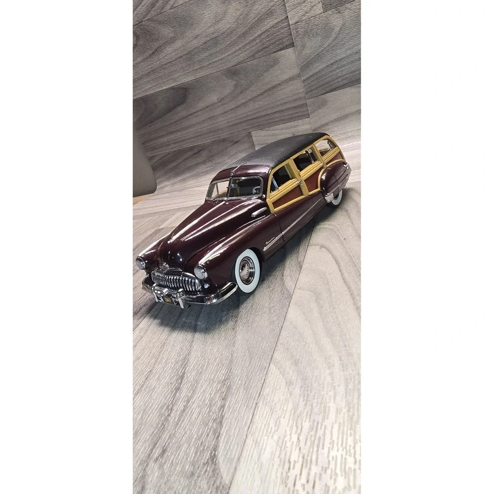 Danbury Mint Limited Edition 1947 Buick Roadmaster Esate Wagon  1/24